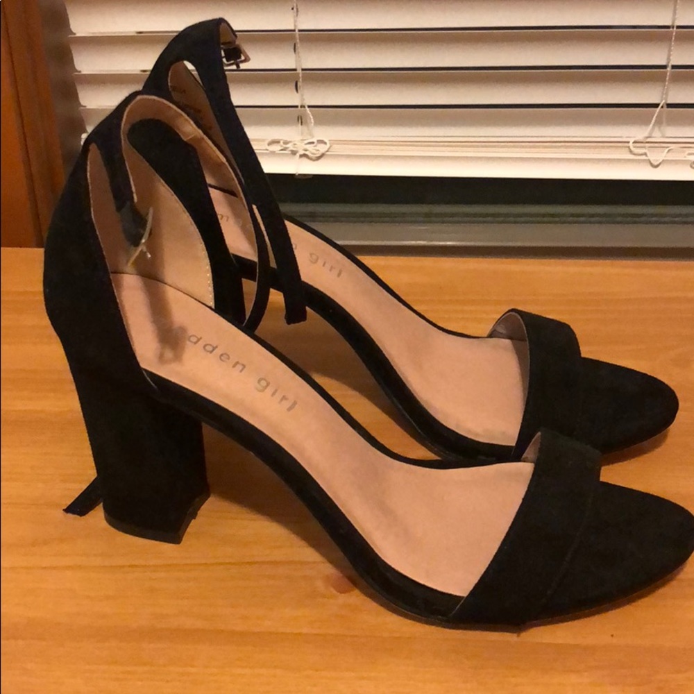 Black heels